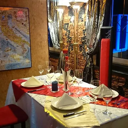 Rimini Club & 3* Sjoemen